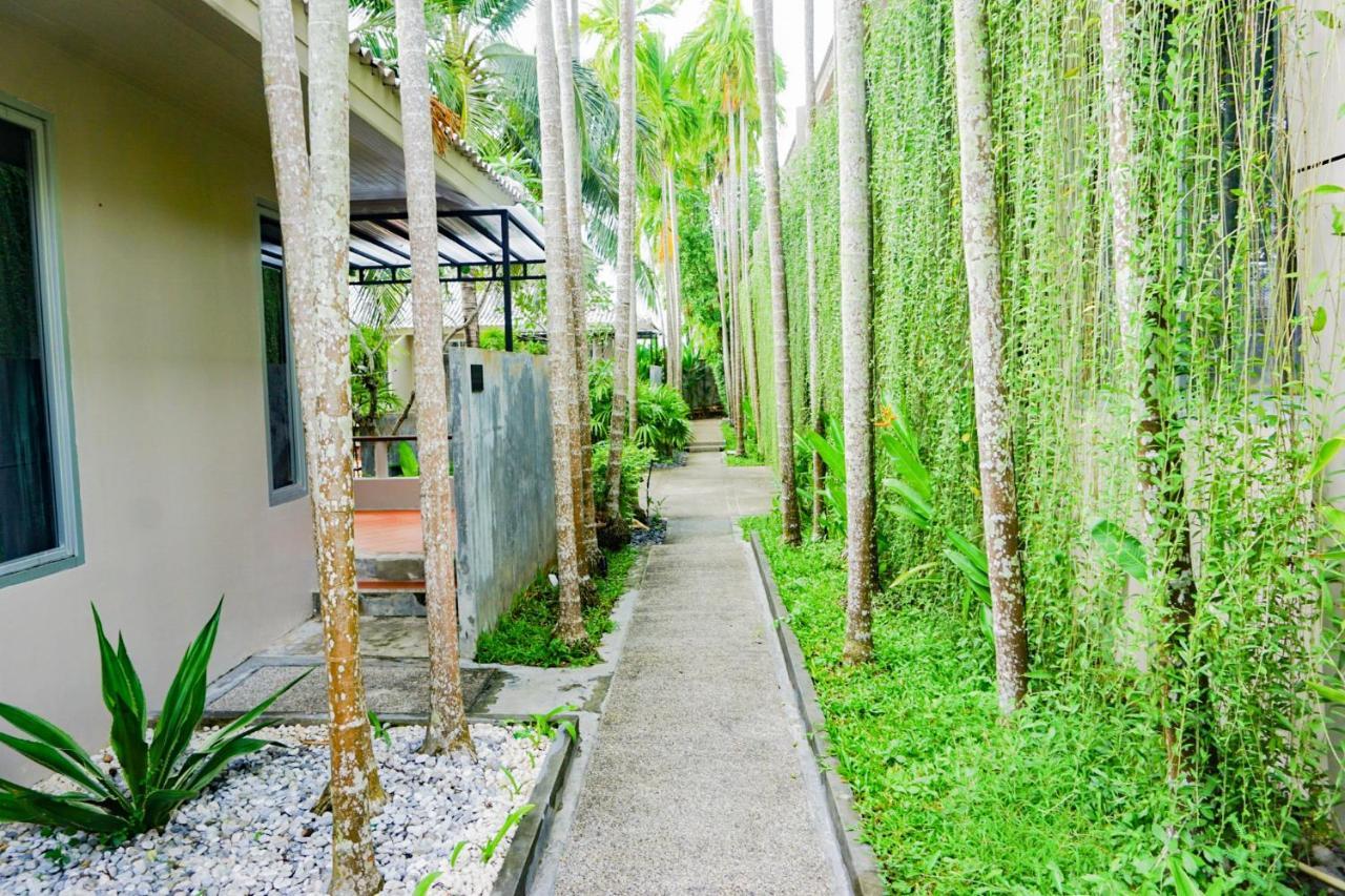 Signature Phuket Resort Chalong Bagian luar foto