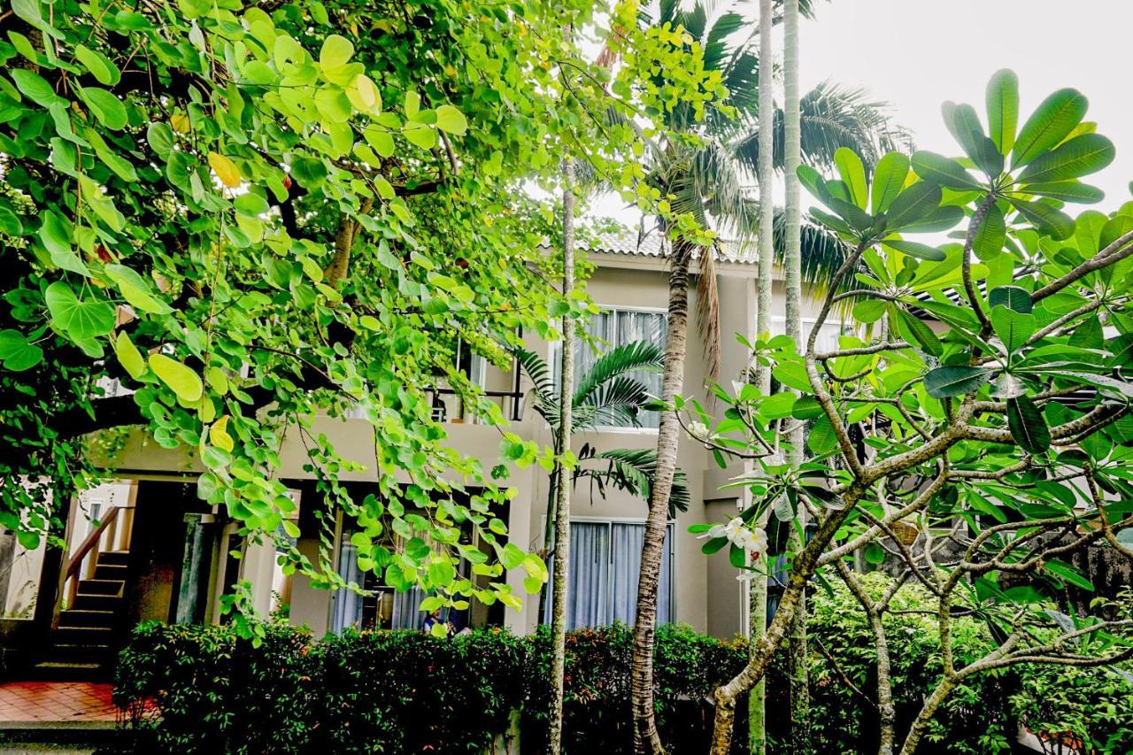Signature Phuket Resort Chalong Bagian luar foto