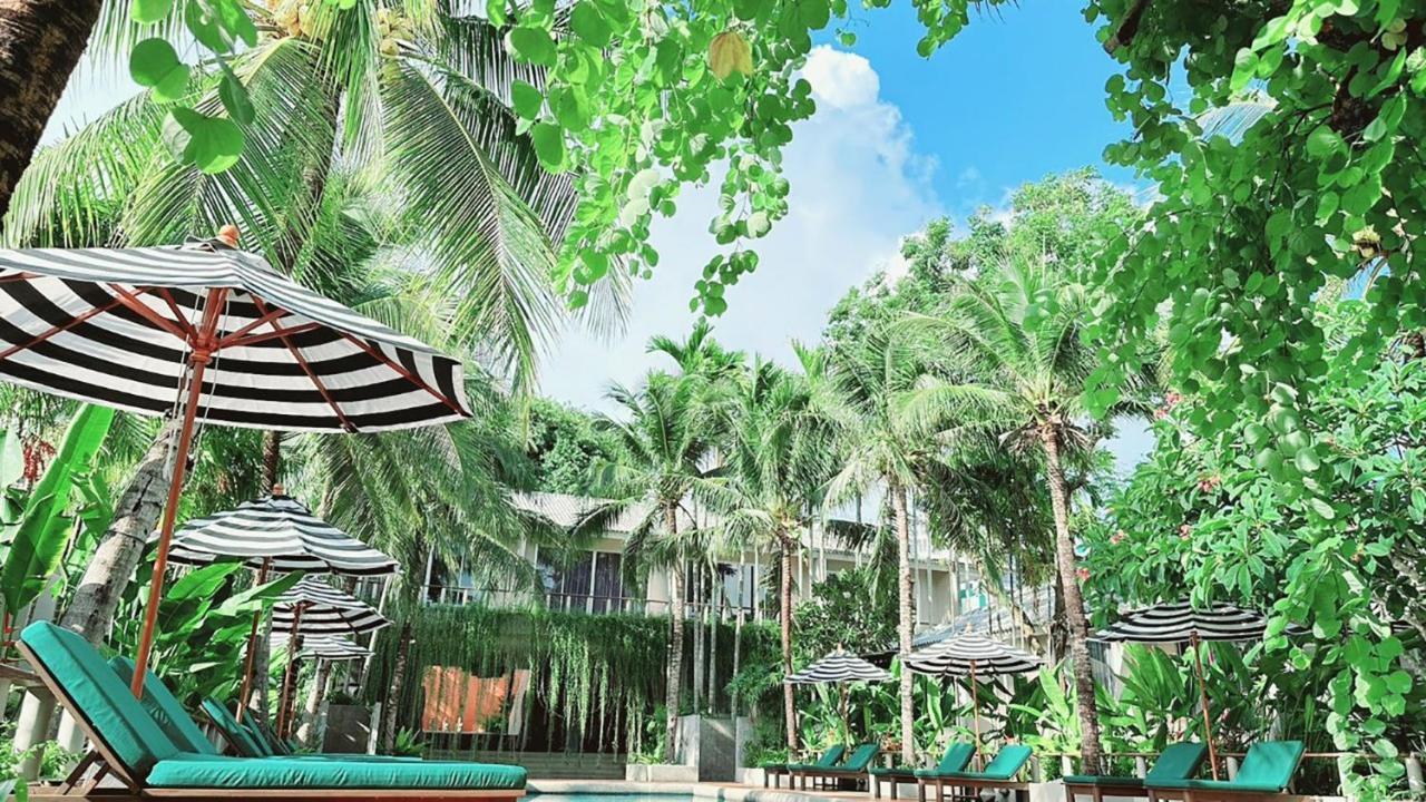 Signature Phuket Resort Chalong Bagian luar foto