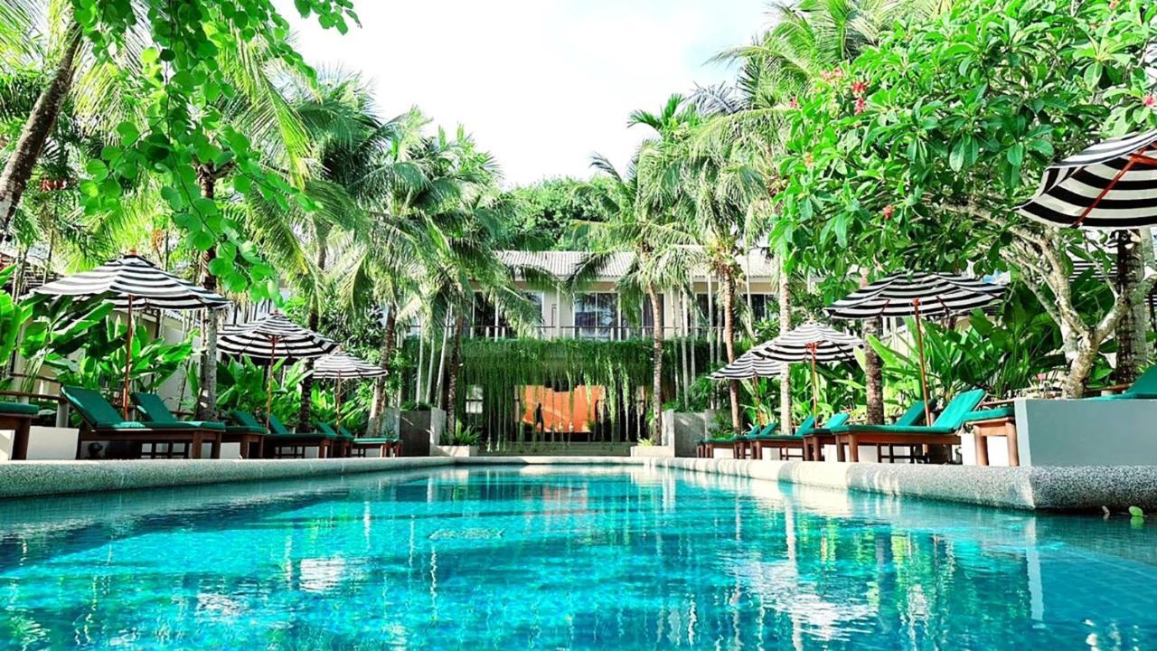 Signature Phuket Resort Chalong Bagian luar foto