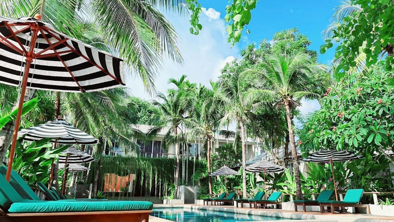 Signature Phuket Resort Chalong Bagian luar foto