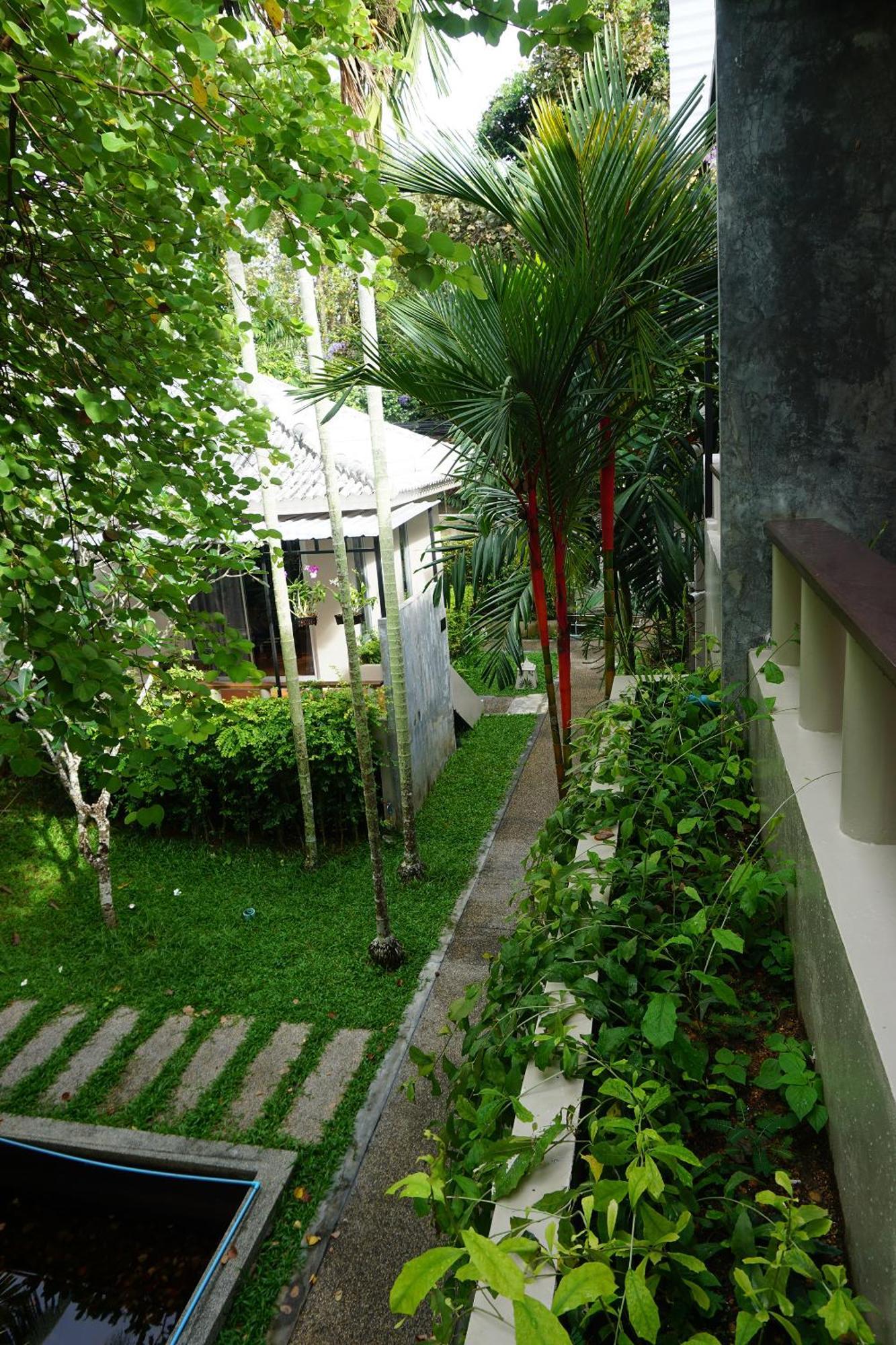 Signature Phuket Resort Chalong Bagian luar foto